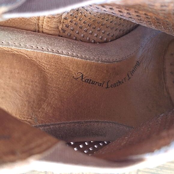 Sofft Suede Peep-Toe Comfort Sneaker Wedges Basima Dusty Pink Perforated Cushy 9 - Picture 8 of 15